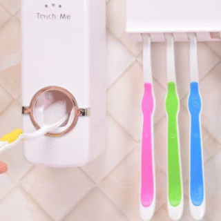Wall-Mounted Toothpaste Dispenser – Automatic & Mess-Free Bathroom Gadget